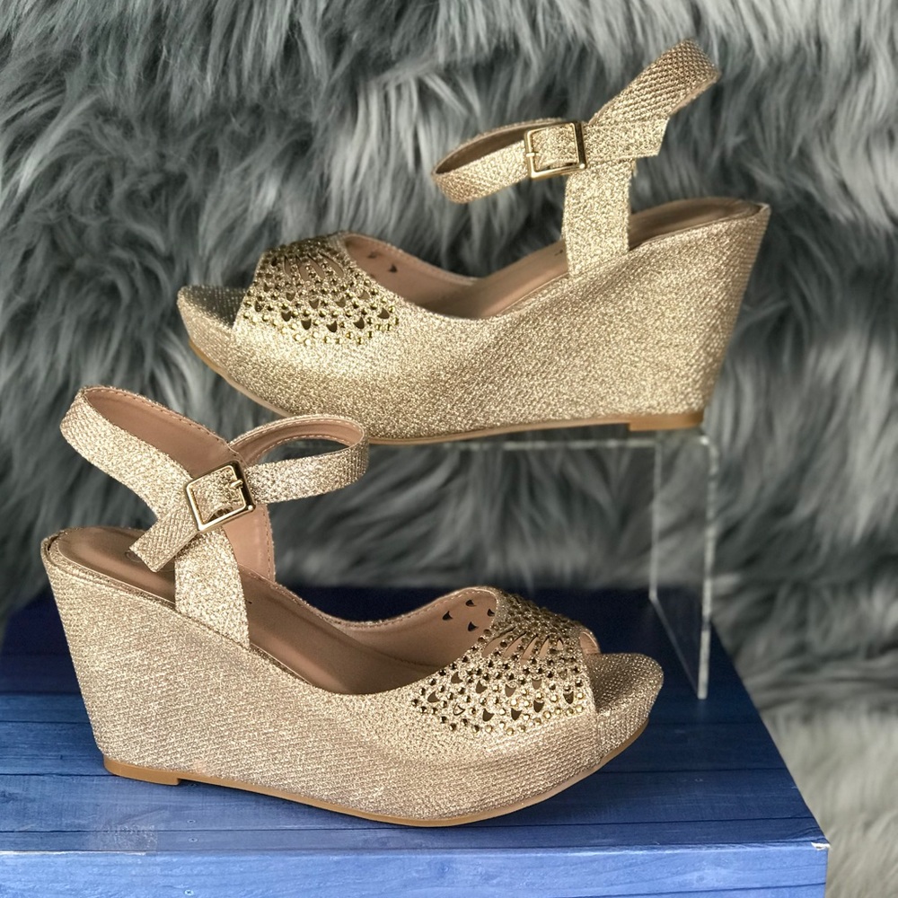 Open Tope platform Wedge Heels